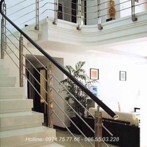 cầu thang inox tay vịn nhựa nội thất vương gia