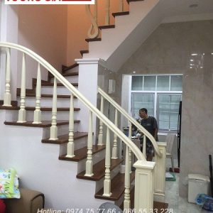 Cầu thang gỗ nội thất vương gia