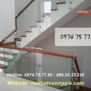 cầu thang kính không con tiện- nội thất vương gia
