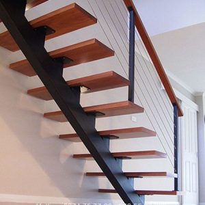 Cầu thang xương cá lan can dây cáp nội thất vương gia