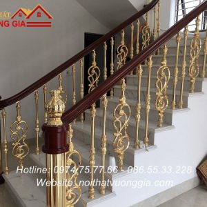 Cầu thang nhôm đúc Nội Thất Vương Gia