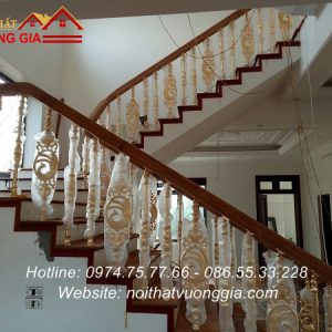 Cầu thang nhôm đúc Nội Thất Vương Gia