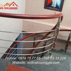 báo giá cầu thang inox tay vịn nhựa đẹp
