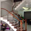 cầu thang kính cường lực tại kỳ sơn hòa bình