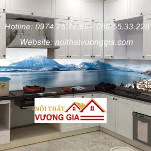 Tranh kính ốp bếp nội thất vương gia