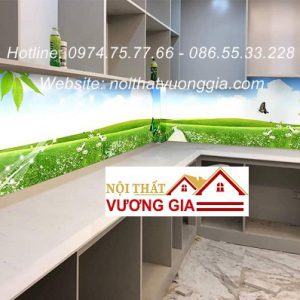 Tranh kính ốp bếp nội thất vương gia