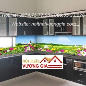 Tranh kính ốp bếp nội thất vương gia
