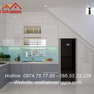 Kính màu ốp bếp nội thất vương gia