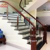 cầu thang kính tay vịn gỗ đẹp nhất