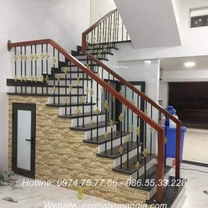 báo giá cầu thang sắt đơn giản nhất giá rẻ nhất