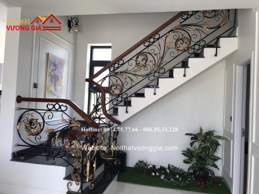 Báo giá cầu thang sắt tại Hà Đông