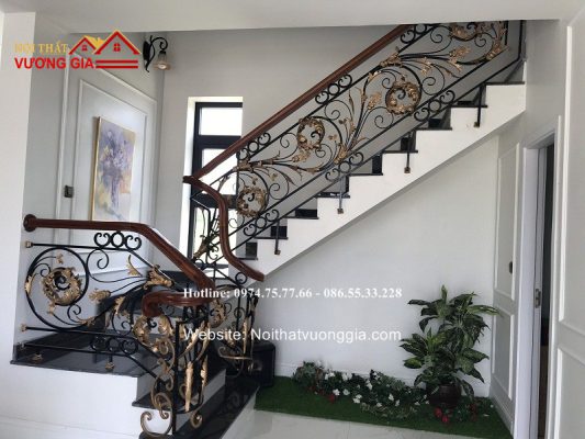 Báo giá cầu thang sắt tại Hoàn Kiếm