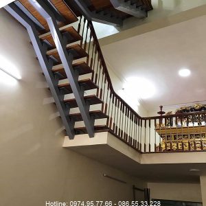 Cầu thang xương cá xương đôi thép hình I