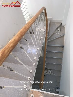 Báo giá cầu thang sắt tại Thanh Trì