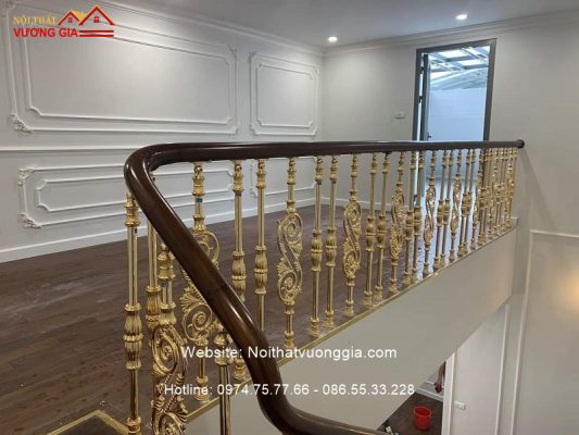 Cầu thang nhôm đúc nhập khẩu tại Hà Nội