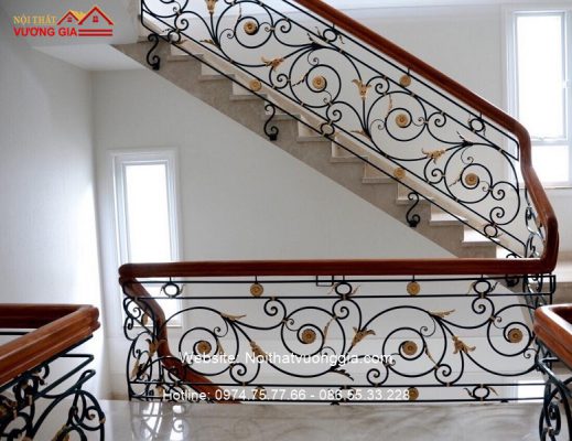 cầu thang sắt nghệ thuật