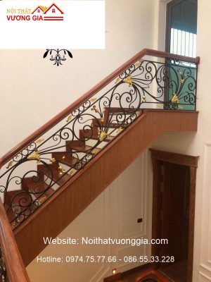 cầu thang sắt hiện đại tại Nam Định